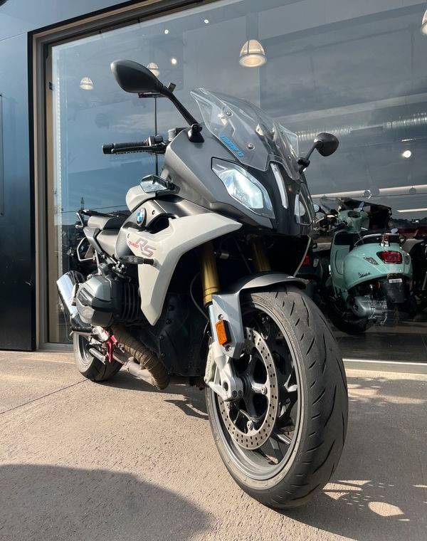 MOTO D'OCCASION BMW R 1200 RS BLANCHE PROCHE DE MARSEILLE