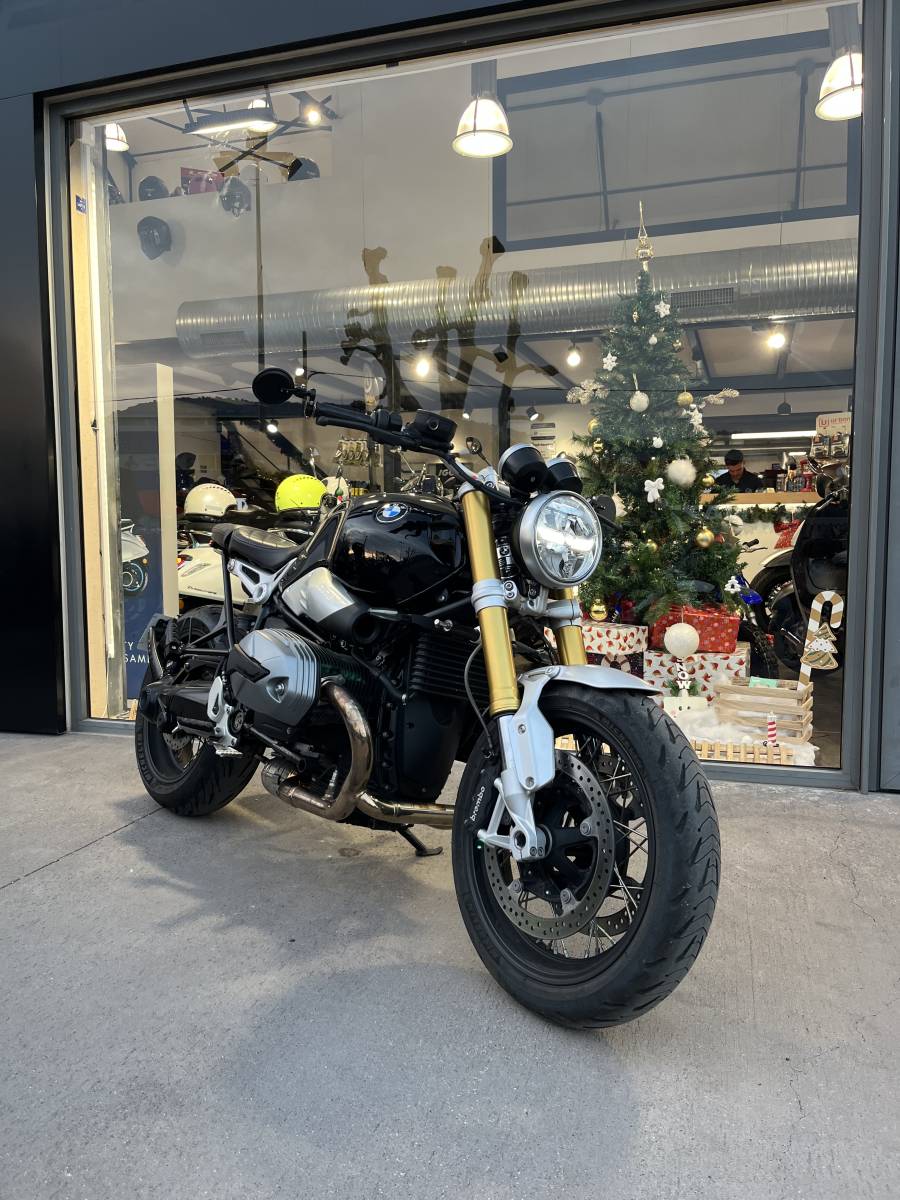 VENTE D'UNE MOTO BMW R 1200 NINE T 2021 7150 KM Garantie 12 mois À AUBAGNE PROCHE DE LA VALENTINE MARSEILLE
