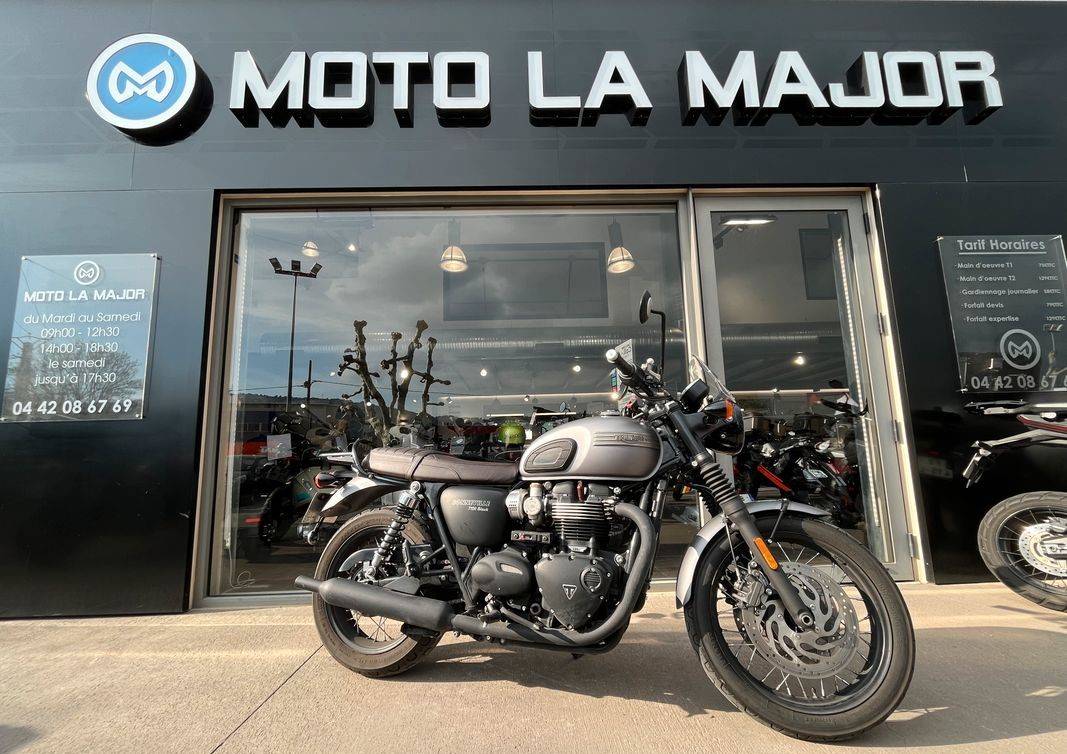 VENTE DE MOTO D'OCCASION TRIUMPH A AUBAGNE