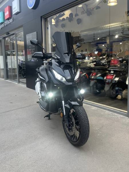 XADV 750 D'OCCASION PROCHE DE CASSIS 