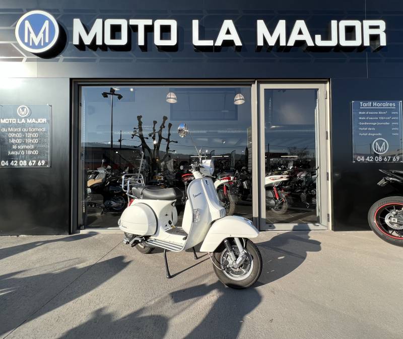 VESPA 125 PX D'OCCASION COMME NEUF