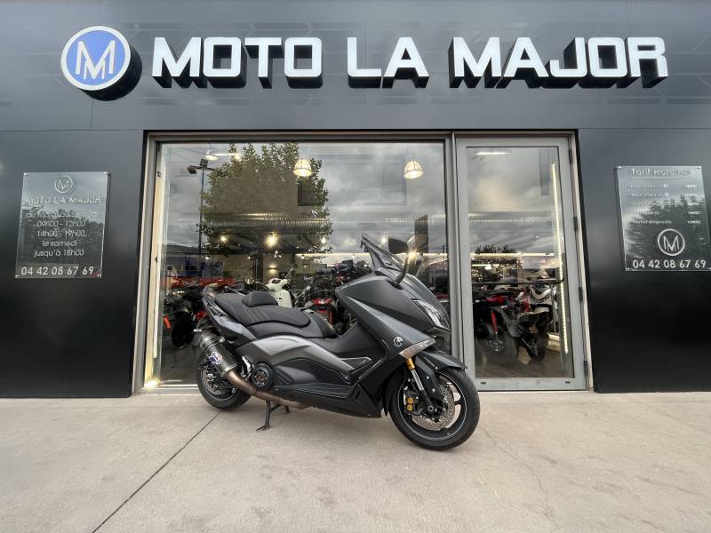 VENTE TMAX 530 IRON MAX 2015 A AUBAGNE