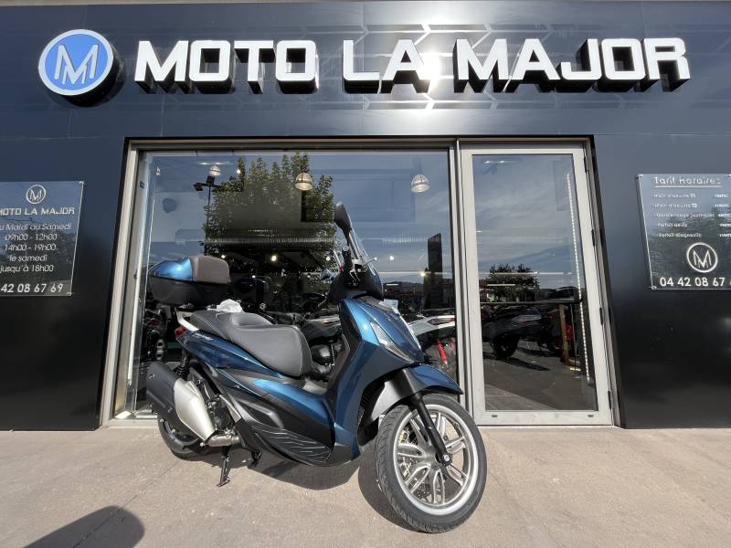 VENTE DE SCOOTER BEVERLY 400 HPE D'OCCASION A MOTO LA MAJOR AUBAGNE