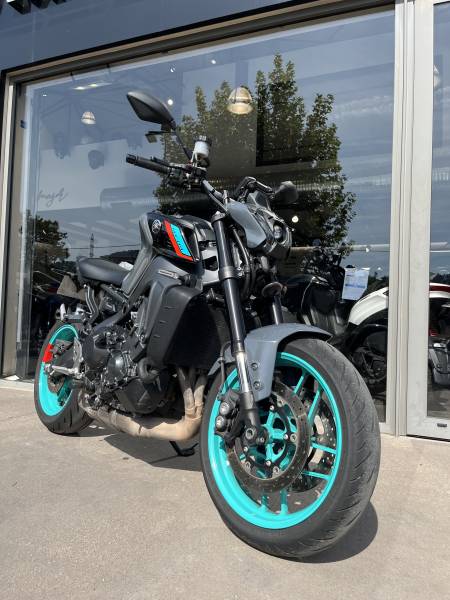 MOTO D'OCCASION YAMAHA MT-09 2022 PROCHE DE MARSEILLE