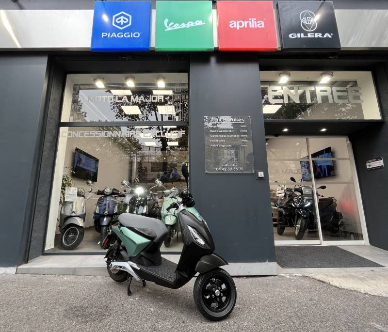 VENTE SCOOTER ELECTRIQUE PIAGGIO ONE 