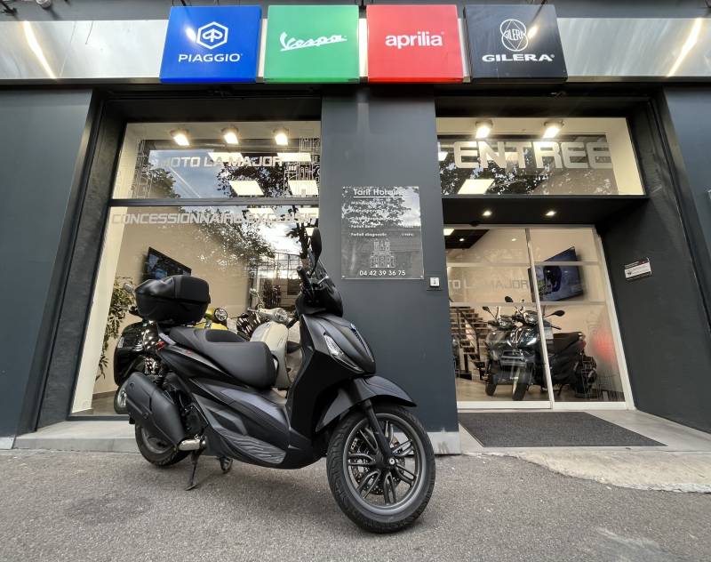 VENTE SCOOTER PIAGGIO BEVERLY 400 S A MOTO LA MAJOR MARSEILLE