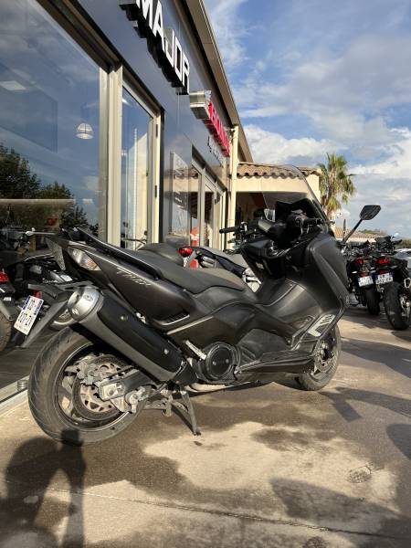 SCOOTER D'OCCASION TMAX 530 PAS CHER PROCHE DE CASSIS