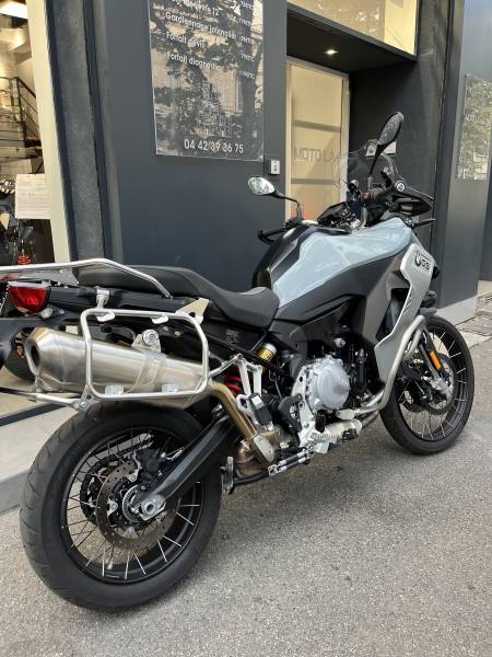 MOTO BMW F 850 GS GRISE D'OCCASION A VENDRE A MARSEILLE