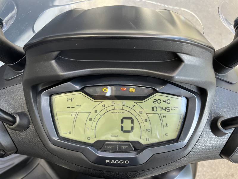 SCOOTER BEVERLY D'OCCASION 10750 KM